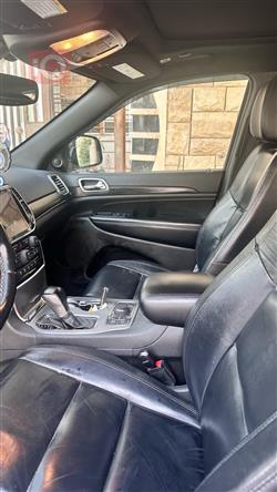 جيب جراند شيروكي